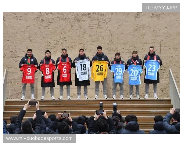 踢足球又爱说教的球星们如何影响球队气氛与球迷心态